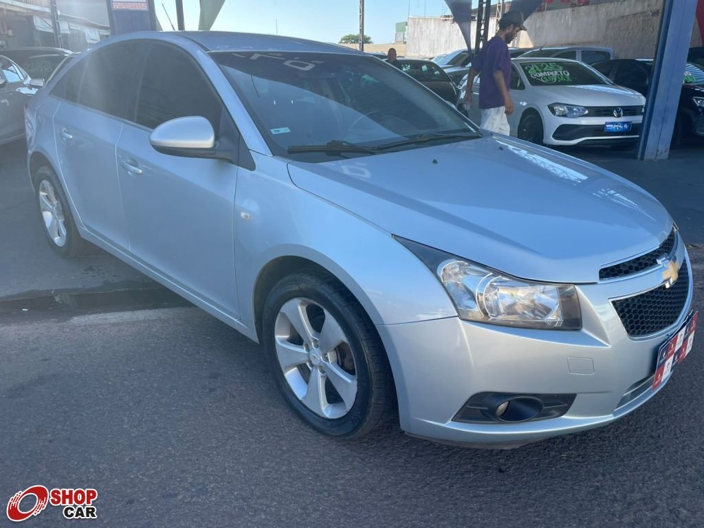 Cruze Sedan LT 1.8 16v